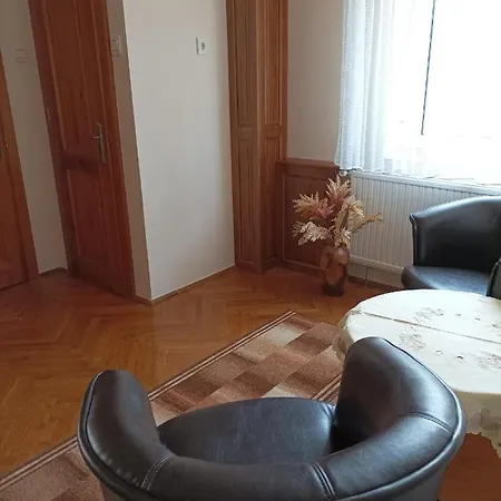 Lazar Apartment *