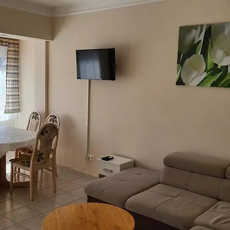 Apartment Lazar