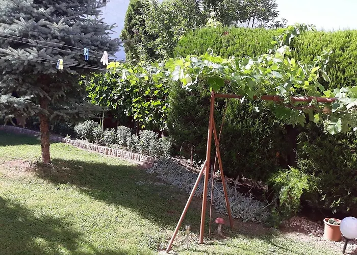 Lázár Appartamento *